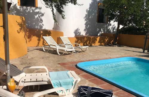 Osuna Villa | Homerez - Espaciosa villa para 6 pers. con piscina y terraza en El Saucejo