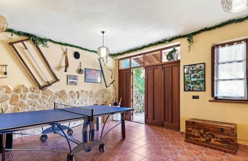 Dima Villa | Homerez - Villa a 10 km de la playa para 8 pers. con piscina y jardín en Bizkaia