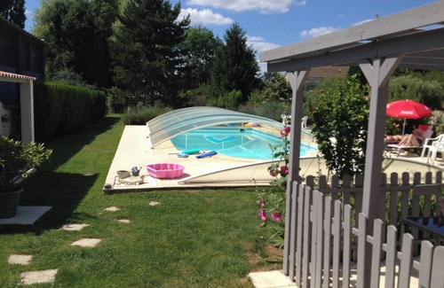 Saint-Jean-d'Angely Apartamento | Homerez - Estudio St-Jean-d'Angély