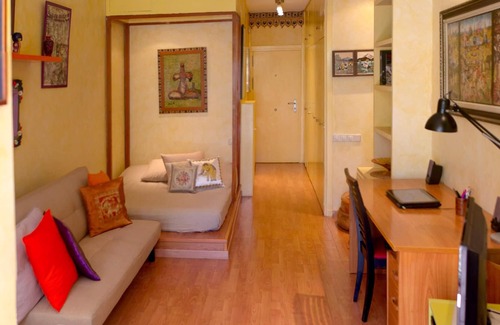 Nueva España Apartamento | Homerez - Studio for 2 ppl. with shared pool, garden and terrace at Madrid