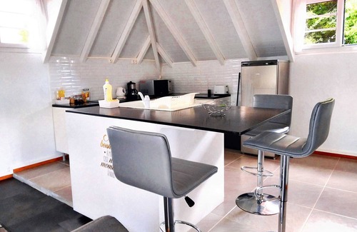 Baillif Apartamento | Homerez - Estudio en Baillif con vista al mar