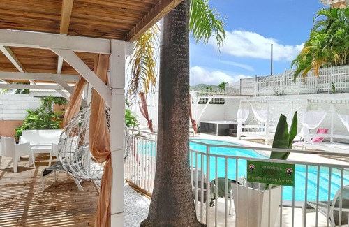 Sainte-Anne Apartamento | Homerez - Estudio en Sainte-Anne