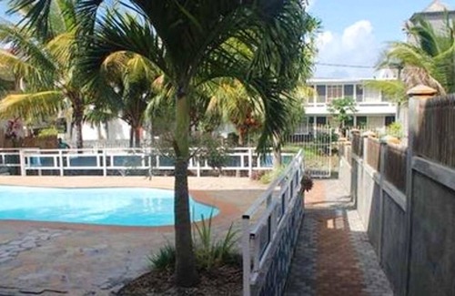 Grand-Baie Villa | Homerez - Villa a 500 m de la playa para 6 pers. con piscina en Grand Baie