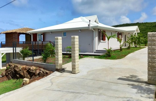 Le Marin Villa | Homerez - Villa para 8 pers. con piscina, jacuzzi y vistas al mar en Le Marin