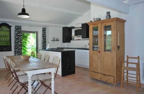 Saint-Ferreol-Trente-Pas Villa | Homerez - Villa en Chaudebonne