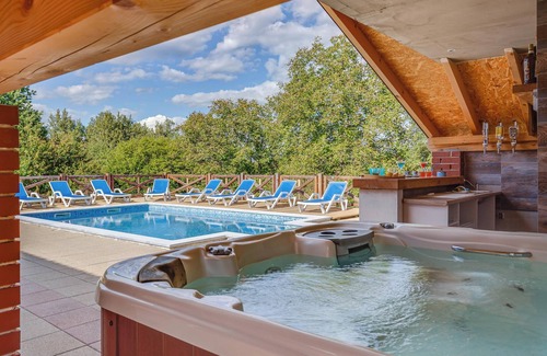 Gornje Dubrave Villa | Homerez - Villa en Gornje Dubrave