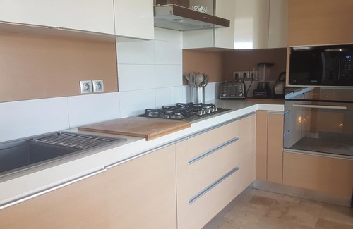 Lorgues Villa | Homerez - Villa en Lorgues, piscina y jacuzzi