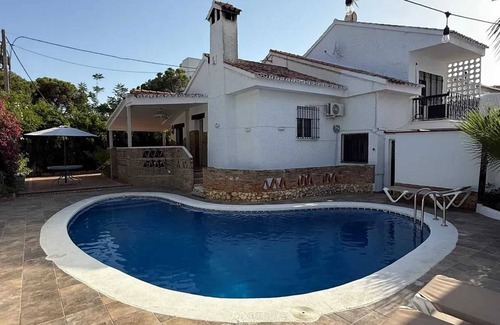 Punta Umbria Villa | Homerez - Villa en Punta Umbría