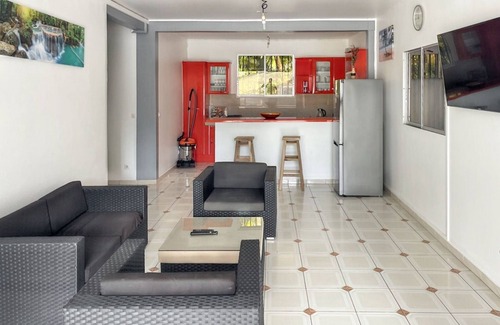 Saint-Esprit Villa | Homerez - Villa en Saint-Esprit