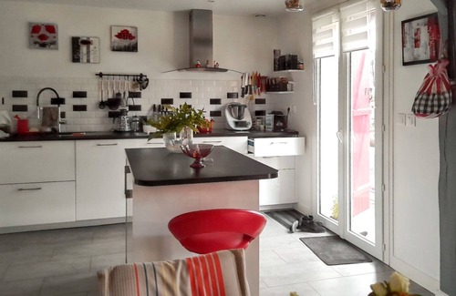 Champcueil Casa | Homerez - Acogedora casa con jardín en Champcueil