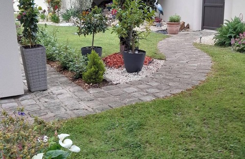 Champcueil Casa | Homerez - Acogedora casa con jardín en Champcueil