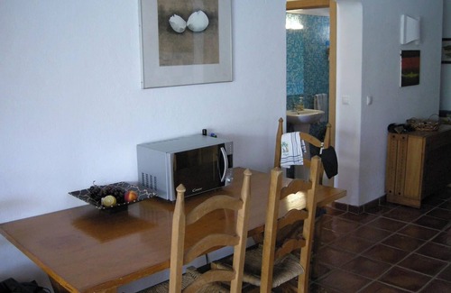 Alfa-Mar Casa | Homerez - Casa acogedora en Albufeira con terraza