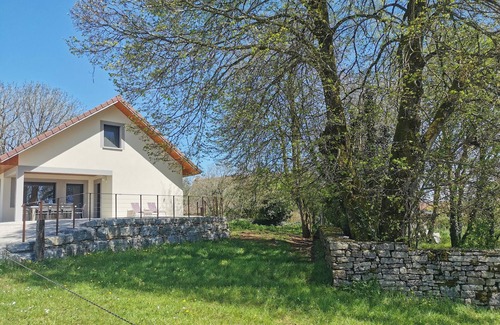 Le Fied Casa | Homerez - Acogedora casa con jardín - Le Fied