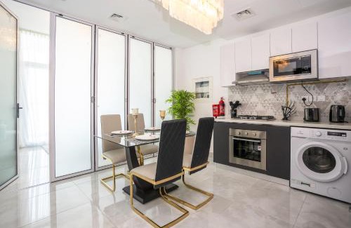 Discovery Gardens Apartamento | Homesgetaway -Spacious 1BR Apt in Pearlz by Danube