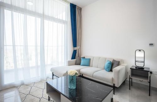 Discovery Gardens Apartamento | Homesgetaway -Spacious 1BR Apt in Pearlz by Danube