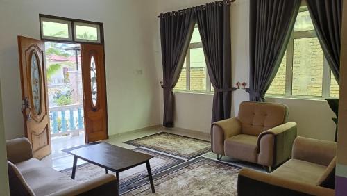 Kampung Gong Kempas Casa | Homestay Annur Barakah