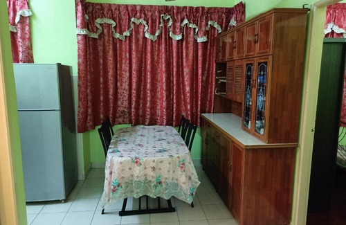 Kota Kinabalu Apartamento | Homestay Bajet KK UA1 Ground Floor 3 Rooms 1 Aircond