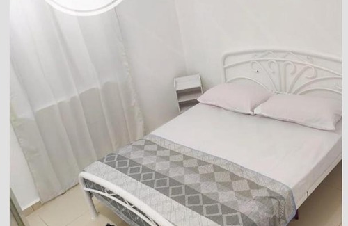 Kuantan Casa | Homestay Balok Izuanis (Muslim Only)