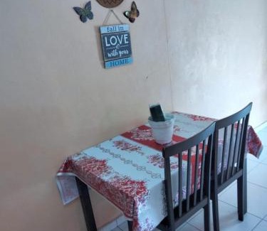 Tanjung Kling Casa | HOMESTAY CAHAYA PUTERI