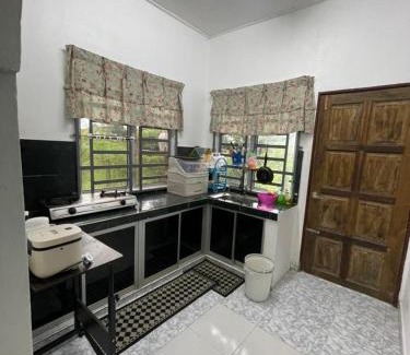Pasir Puteh Casa | Homestay Che Nor