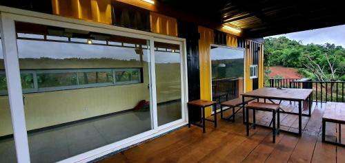 Sen Monorom Casa | Homestay Container