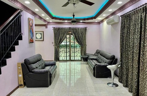 Kota Kinabalu Casa | HOMESTAY D' SEPANGAR HILLS