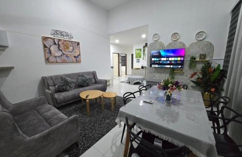 Kampung Bukit Rangin Casa | Homestay DAR AL - HAQEM Full Aircond