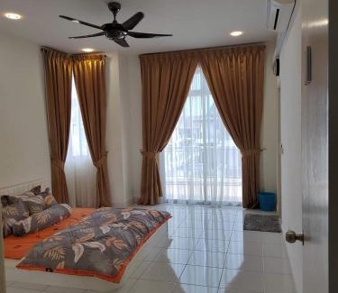 Pasir Gudang Casa | Homestay Greenway