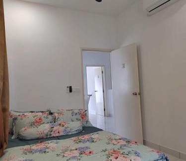 Pasir Gudang Casa | Homestay Greenway