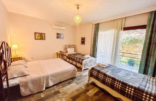 Kepez Casa | Homestay Guest House Dormitory Sleeping Rooms - BE MY GUEST