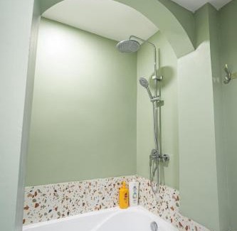 Trang Tien Apartamento | Homestay Hoan Kiem 2BR w/bathtub