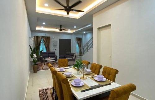 Ayer Panas Casa | Homestay in Ayer Molek Malacca