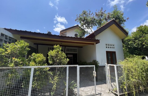 Sewon Casa | Homestay Jogja Rumah Obit By Simply Homy