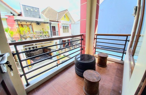 Yogyakarta Casa | Homestay Jogja Simply Homy Unit Ambarukmo 3 dekat Jogja Expo Center (JEC)