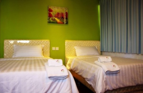 Kuching Hotel | HomeStay Kuching