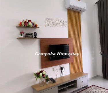 Karangan Apartamento | Homestay Kulim, Cempaka Homestay Desa Kayangan