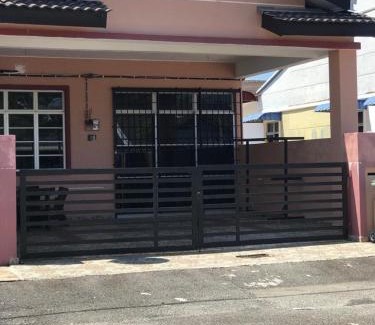 Kuantan Casa | Homestay Mama Tanjung Lumpur, Kuantan