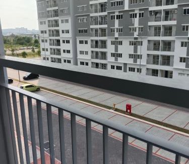 Ijok Apartamento | Homestay Melody Puncak Alam