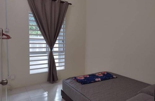 Kampung Lubok Katak Casa | Homestay Mohamad & Delisha Tapah -Pool