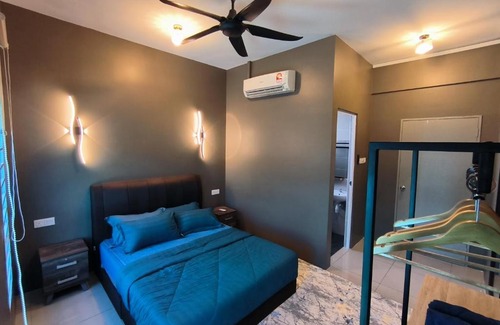 Kampung Gadong Jaya Apartamento | Homestay Naufal Bandar Sri Sendayan Ground Floor