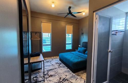 Kampung Gadong Jaya Apartamento | Homestay Naufal Bandar Sri Sendayan Ground Floor