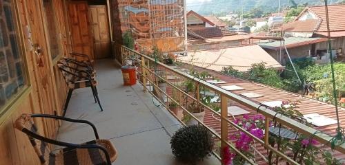 Moc Chau Casa | Homestay Nhà Nghỉ Nam Cường