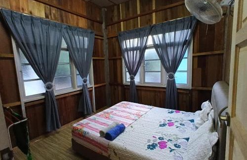 Kampung Durian Guling Casa | Homestay Puteri D'Durian Guling