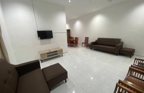 Kampung Jawa Tengah Casa | Homestay Selayang D Kepong