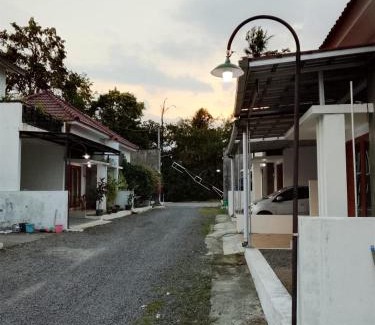 Ngemplak Casa | Homestay Tata