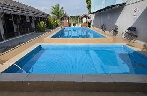Central Seberang Perai Chalet De Esquí | Homestay Tok Ani by Ardzman Hospitality