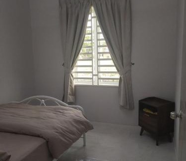 Kampung Padang Kemunting Casa | Homestay Umi