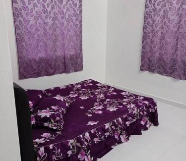 Kampung Bintong Casa | Homestay Usrati 17J (untuk muslims sahaja)