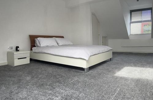 Darlington Casa | Homestay with free wi-fi, parking and more
