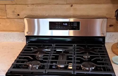 Antigonish County Casa | Homesteader Lodge - Lochaber Lake Lodges